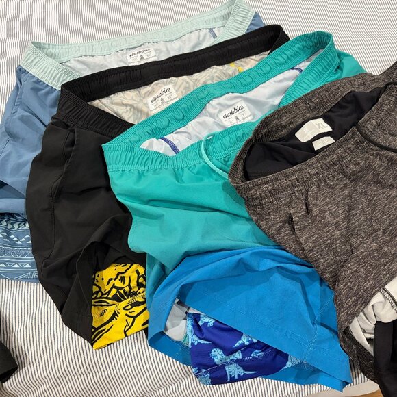 9x Chubbies Shorts, XL, 8 are 5.5" & 1 is 7", Built-In Liners/Amazing Condition! - Picture 1 of 8